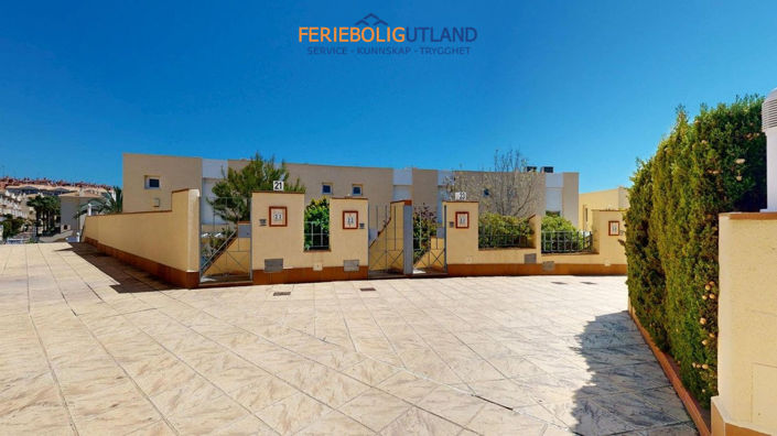 Image No.43-2 Bed Apartment for sale