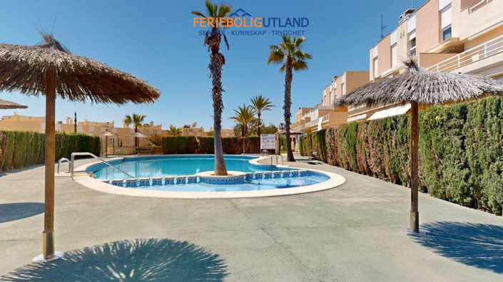 Image No.50-2 Bed Apartment for sale