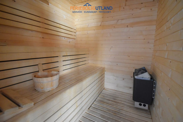 Image No.24-3 Bed Apartment for sale