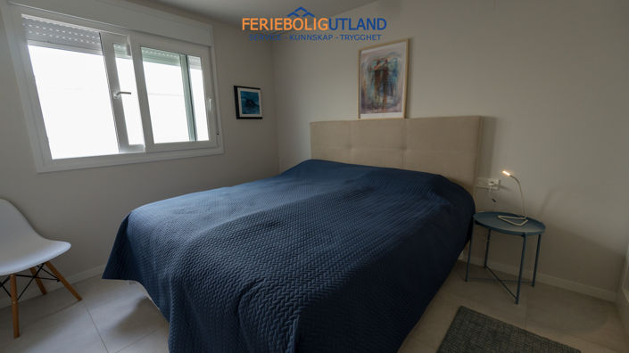 Image No.19-4 Bed Townhouse for sale