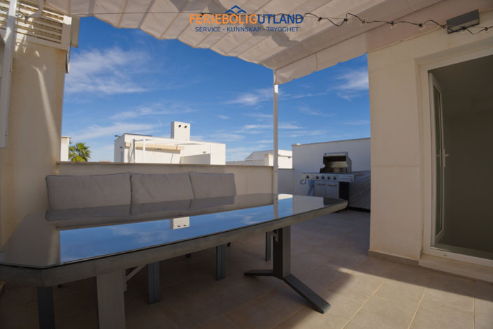 Image No.36-4 Bed Townhouse for sale