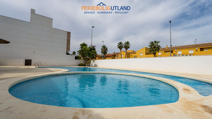 Image No.37-4 Bed Townhouse for sale