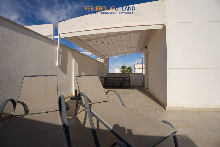 Image No.4-4 Bed Townhouse for sale