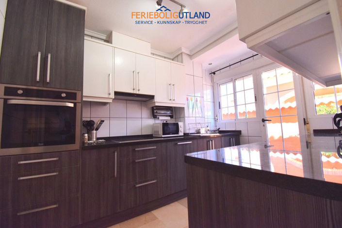 Image No.3-3 Bed Villa for sale