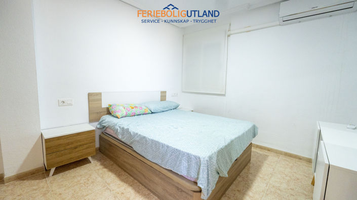 Image No.17-3 Bed Apartment for sale