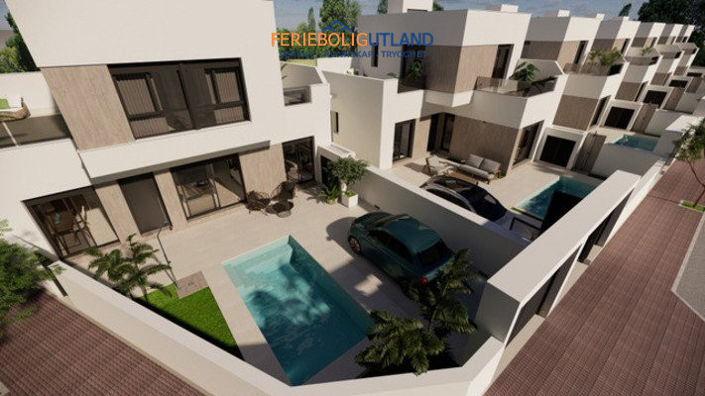 Image No.2-3 Bed Villa for sale