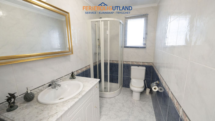 Image No.20-3 Bed Villa for sale