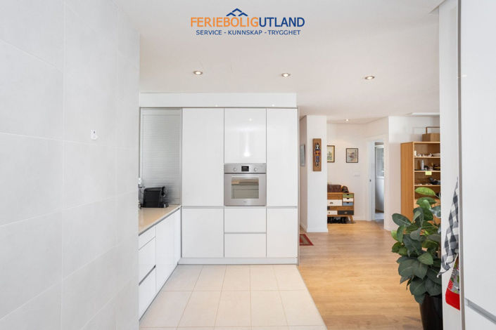 Image No.16-4 Bed Apartment for sale