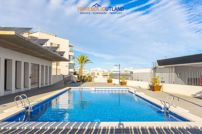 Image No.2-4 Bed Apartment for sale