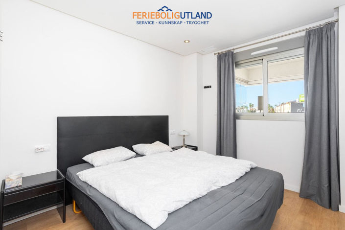 Image No.21-4 Bed Apartment for sale