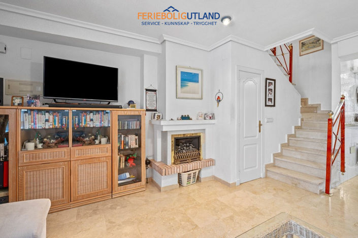 Image No.10-3 Bed Townhouse for sale