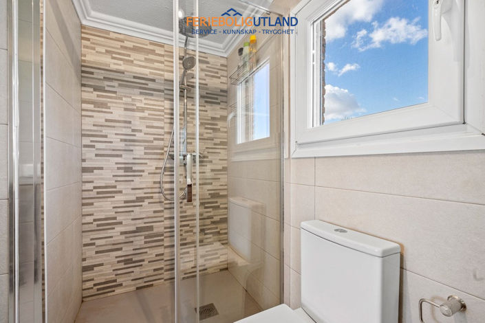 Image No.29-3 Bed Townhouse for sale