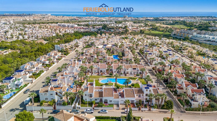 Image No.35-3 Bed Townhouse for sale