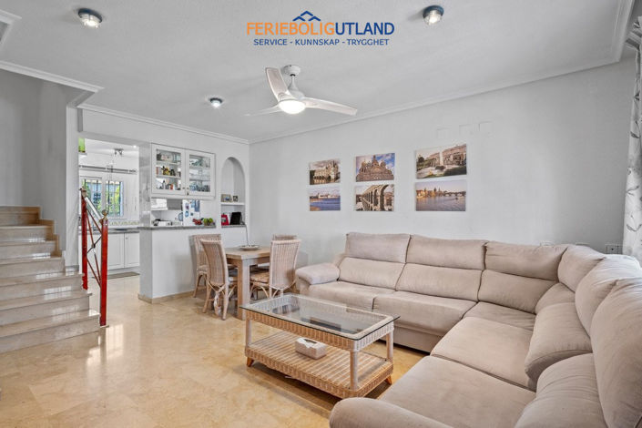 Image No.8-3 Bed Townhouse for sale