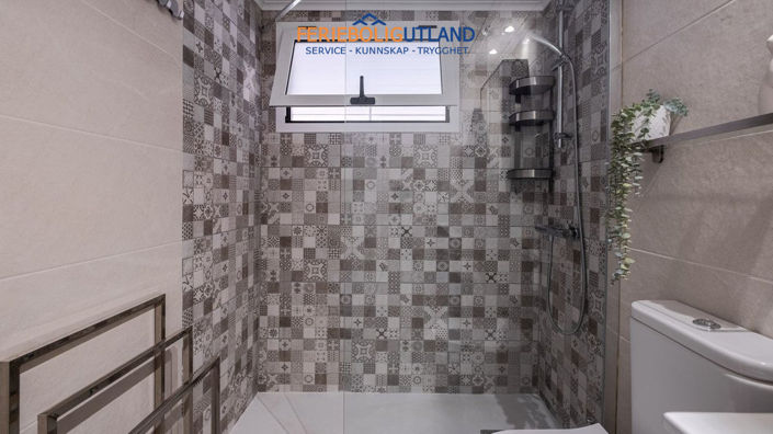 Image No.20-3 Bed Apartment for sale