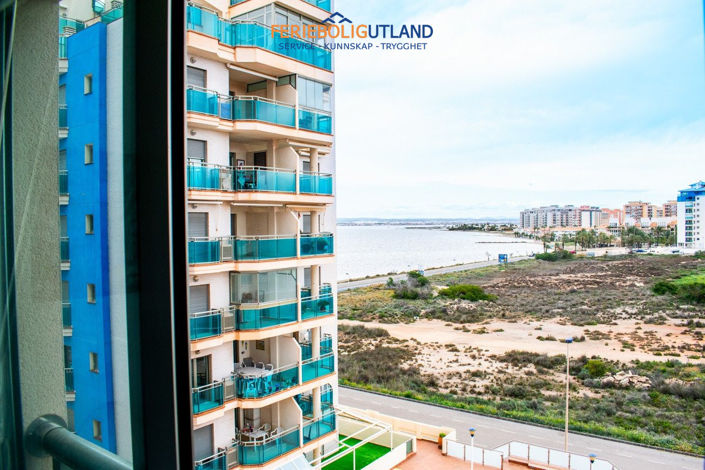 Image No.32-2 Bed Apartment for sale