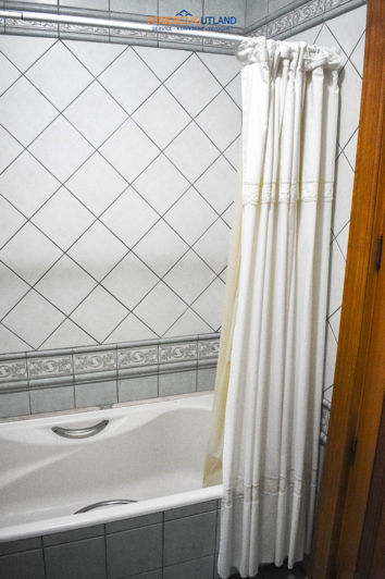 Image No.29-4 Bed Apartment for sale