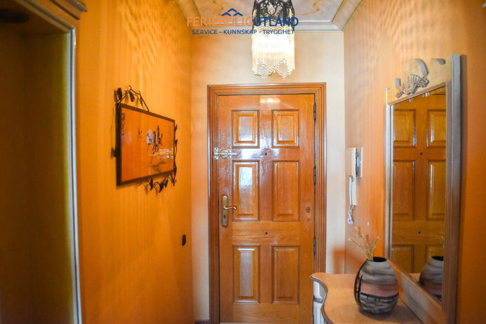 Image No.8-4 Bed Apartment for sale