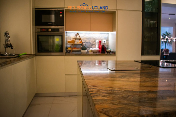 Image No.18-2 Bed Apartment for sale