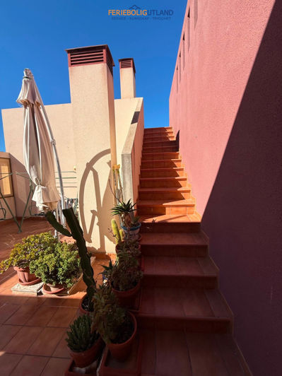 Image No.19-2 Bed Apartment for sale