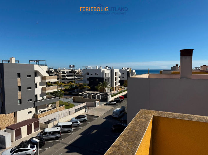 Image No.28-2 Bed Apartment for sale