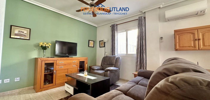 Image No.2-3 Bed Townhouse for sale