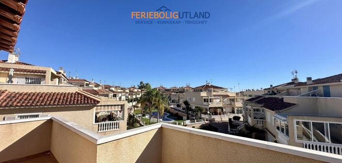 Image No.21-3 Bed Townhouse for sale