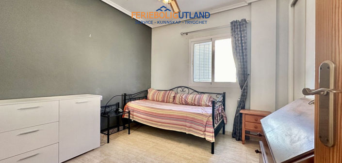 Image No.31-3 Bed Townhouse for sale