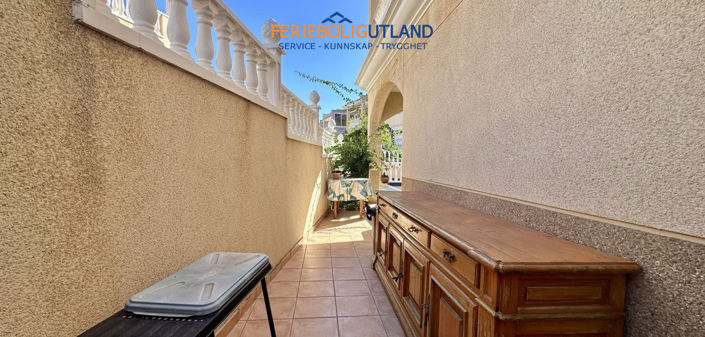 Image No.50-3 Bed Townhouse for sale