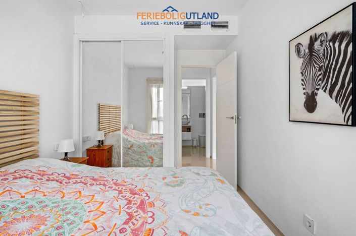 Image No.15-2 Bed Apartment for sale