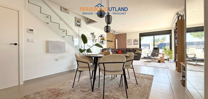 Image No.12-2 Bed Villa for sale