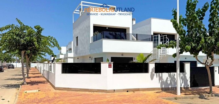 Image No.26-2 Bed Villa for sale