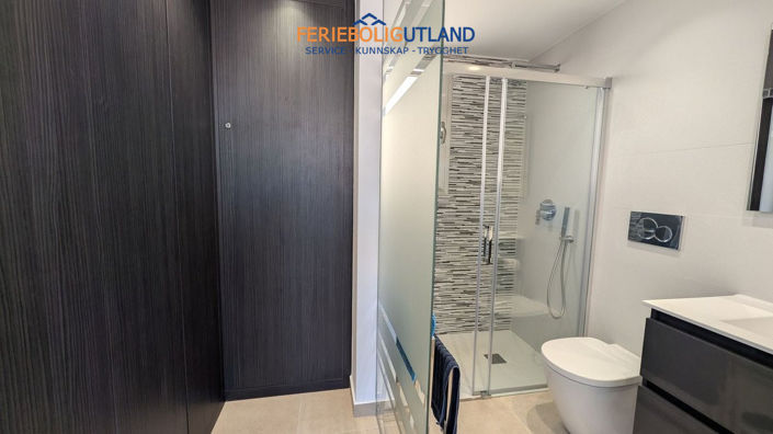 Image No.19-3 Bed Villa for sale