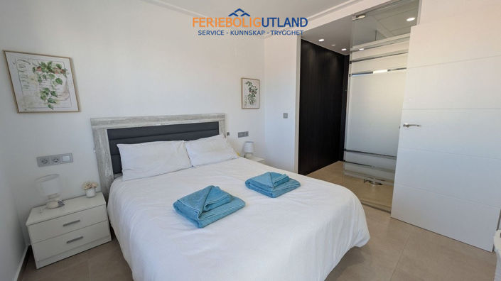 Image No.21-3 Bed Villa for sale