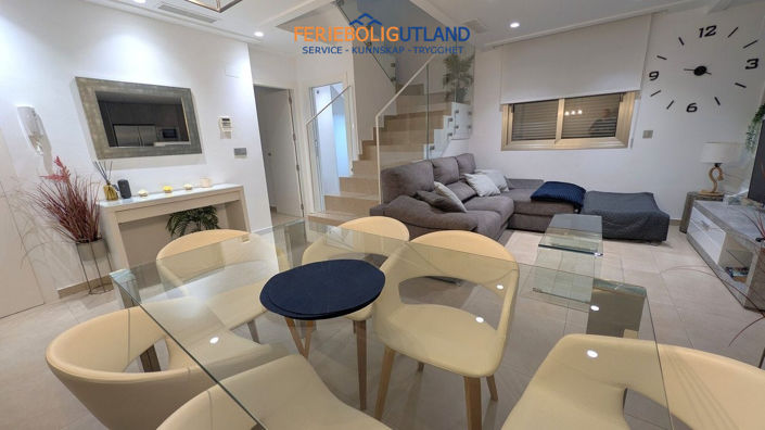 Image No.26-3 Bed Villa for sale