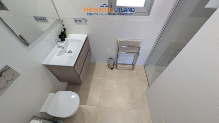 Image No.6-3 Bed Villa for sale