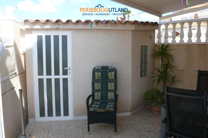 Image No.2-Maison de ville de 2 chambres à vendre à Torrevieja