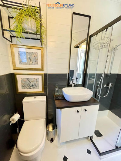 Image No.14-2 Bed Apartment for sale