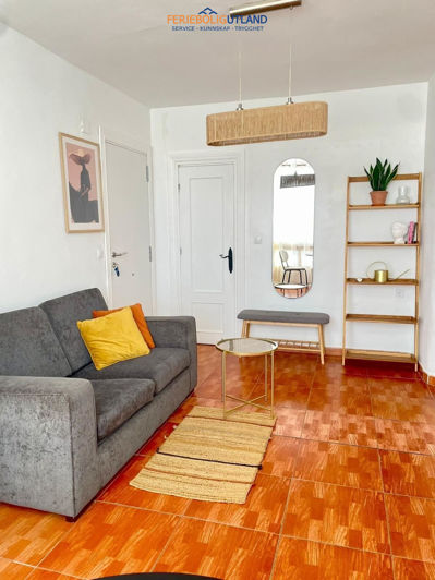 Image No.23-2 Bed Apartment for sale