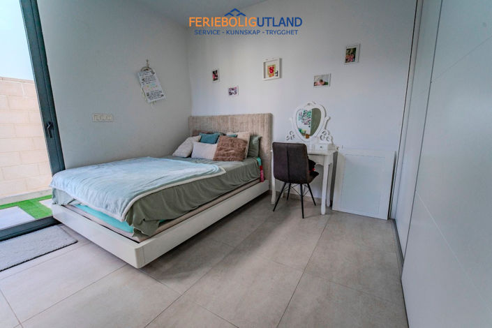 Image No.3-3 Bed Villa for sale