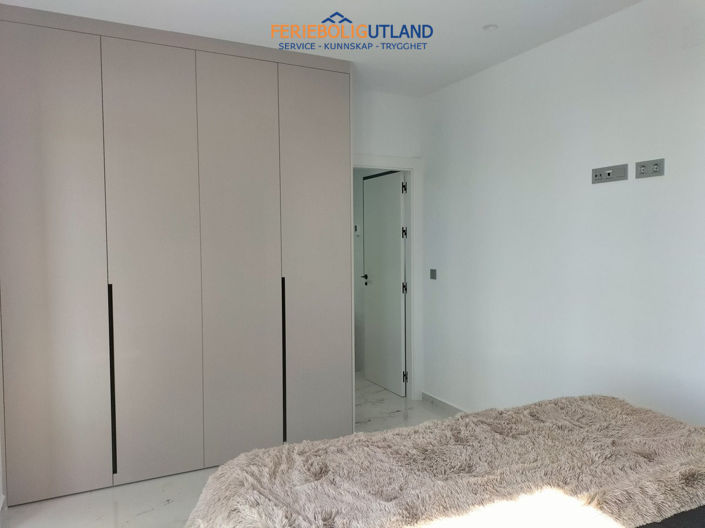 Image No.7-3 Bed Villa for sale