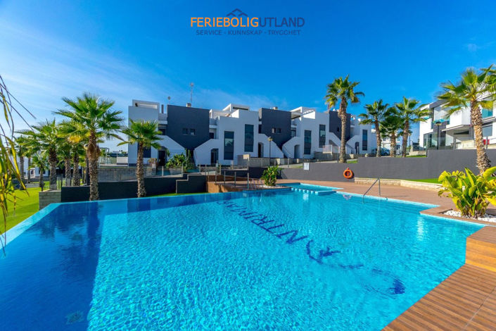 Image No.29-2 Bed Apartment for sale