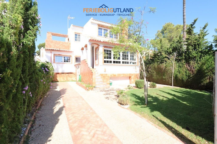 Image No.1-Maison de ville de 4 chambres à vendre à Villamartin