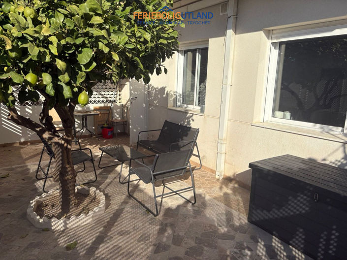 Image No.26-5 Bed Townhouse for sale