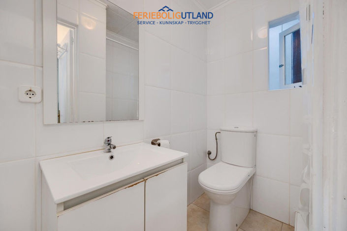 Image No.14-1 Bed Townhouse for sale