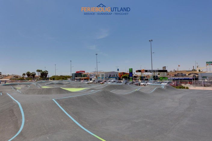 Image No.21-1 Bed Townhouse for sale