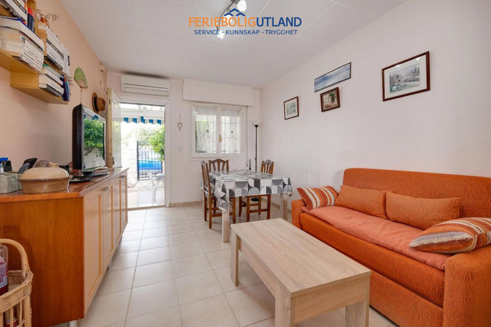 Image No.16-2 Bed Townhouse for sale