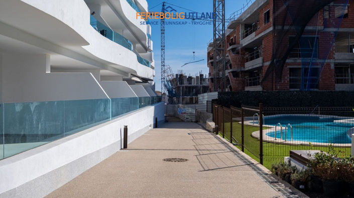 Image No.23-2 Bed Apartment for sale