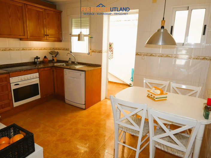 Image No.8-2 Bed Villa for sale