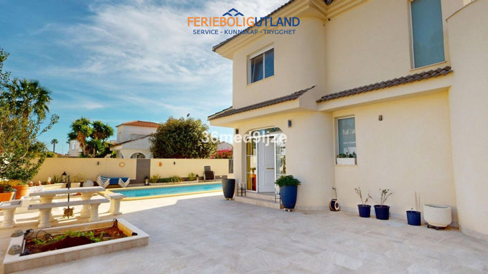 Image No.4-5 Bed Villa for sale